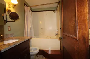 16 Balmoral St, Andover, MA 01810 - Photo 9