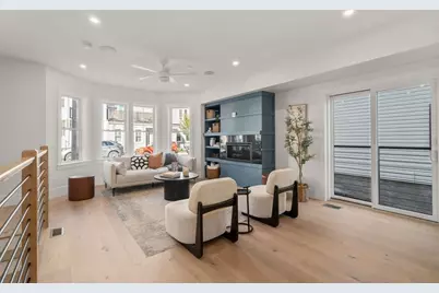 527 E Seventh Street #2, Boston, MA 02127 - Photo 3