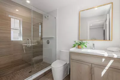 527 E Seventh Street #2, Boston, MA 02127 - Photo 9