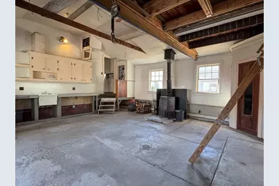 83 Newton Street, Greenfield, MA 01301 - Photo 37