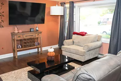 5 Brookville Ave, Brockton, MA 02302 - Photo 3