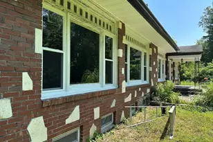 12R Jackielyn Cir, Granby, MA 01033 - Photo 9