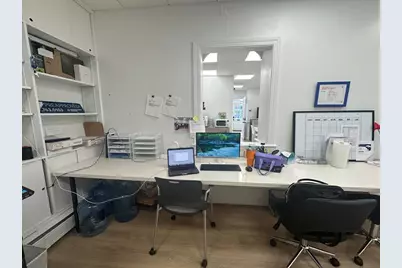 439 Boston Post Road, Weston, MA 02493 - Photo 9