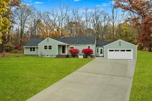 322 River Rd, Andover, MA 01810 - Photo 1