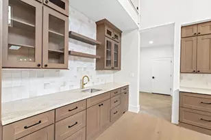 7 Lewis Ct, Hingham, MA 02043 - Photo 9