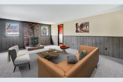 33 Chudy St, Palmer, MA 01080 - Photo 5