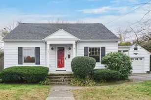 33 Chudy St, Palmer, MA 01080 - Photo 1