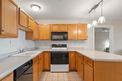 107 Eagle  Drive #107, Tewksbury, MA 01876 - Photo 15