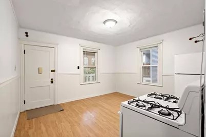 4 Chase St #2, Salem, MA 01970 - Photo 13