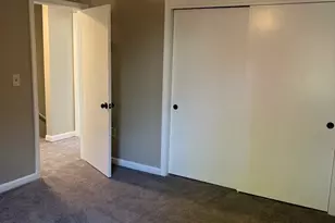 192 Pleasant St, Leominster, MA 01453 - Photo 15