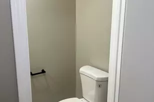 192 Pleasant St, Leominster, MA 01453 - Photo 7