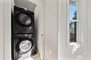 417 Commerical St, Weymouth, MA 02188 - Photo 5