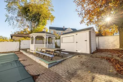 151 Methuen St #151, Lowell, MA 01850 - Photo 19