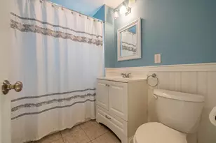 151r Methuen St, Lowell, MA 01850 - Photo 11