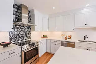 54 South St, Medford, MA 02155 - Photo 9