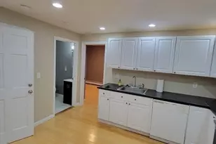 8 Marvel St, Taunton, MA 02780 - Photo 5