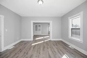 62 W 3rd St, Lowell, MA 01850 - Photo 3