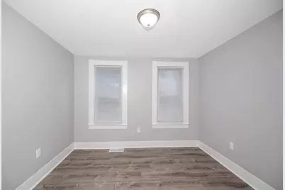 62 W 3rd Street #1, Lowell, MA 01850 - Photo 17