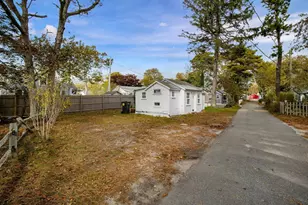 262 Old Wharf Rd, Dennis, MA 02639 - Photo 7