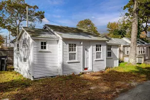 262 Old Wharf Rd, Dennis, MA 02639 - Photo 3