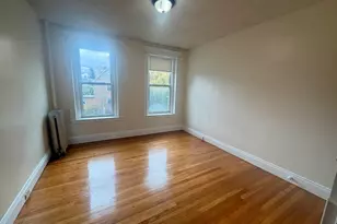 807 Centre St, Boston, MA 02130 - Photo 7