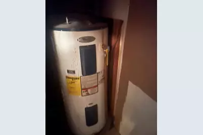 26 Lark Drive, Chicopee, MA 01020 - Photo 15