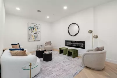 16 Stearns Rd #304, Wellesley, MA 02482 - Photo 9