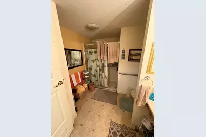 958 Main St, Holyoke, MA 01040 - Photo 7