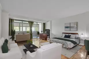 9 Hawthorne Pl, Boston, MA 02114 - Photo 1