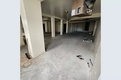 233 East Main, Fall River, MA 02724 - Photo 3