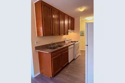 34 Shrewsbury Green #I, Shrewsbury, MA 01545 - Photo 5