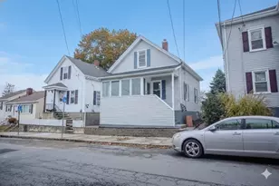 616 Woodman St, Fall River, MA 02724 - Photo 3