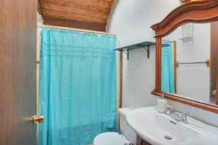 25 Vineyard Meadow Farms Rd, West Tisbury, MA 02575 - Photo 9