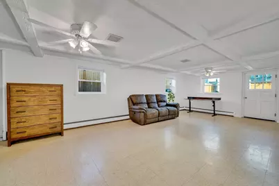 26 Beach St, Malden, MA 02148 - Photo 33