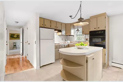 111 Merchant Avenue, Yarmouth, MA 02675 - Photo 9