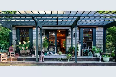 373 N Franklin St, Holbrook, MA 02343 - Photo 5