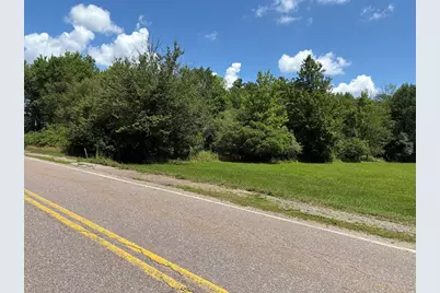 360 Plymouth St, Holbrook, MA 02343 - Photo 9