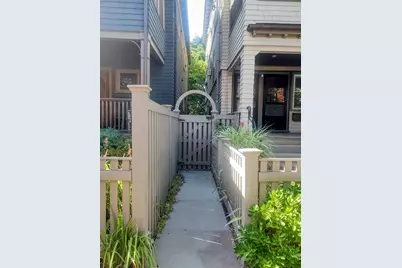 35 Norris #2, Cambridge, MA 02140 - Photo 29