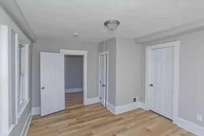 52 Orange St, Westfield, MA 01085 - Photo 25