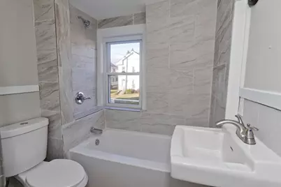 52 Orange St, Westfield, MA 01085 - Photo 11