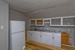 956 Dwight St, Holyoke, MA 01040 - Photo 9