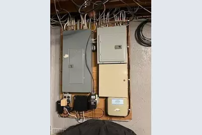 220 Erin Rd, Taunton, MA 02718 - Photo 39