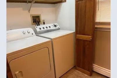 220 Erin Rd, Taunton, MA 02718 - Photo 17