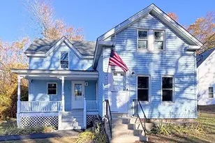 301 Central St, Hudson, MA 01749 - Photo 3