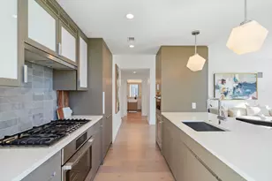 100 Lovejoy Wharf, Boston, MA 02114 - Photo 11