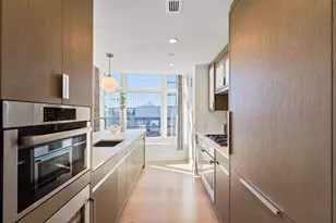 100 Lovejoy Wharf, Boston, MA 02114 - Photo 13