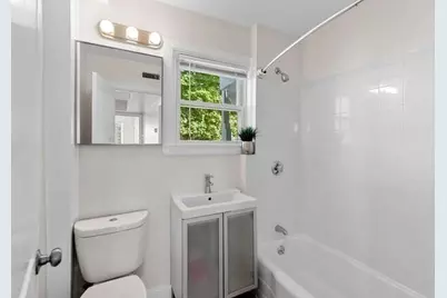 9 Foster Street #2, Gloucester, MA 01930 - Photo 7