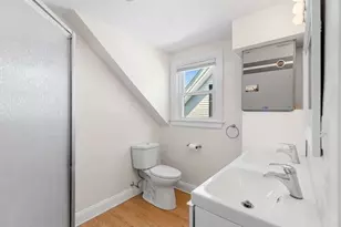 9 Foster St, Gloucester, MA 01930 - Photo 13