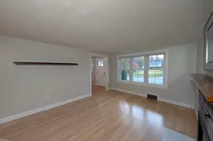 133 Lincoln St, Hudson, MA 01749 - Photo 9