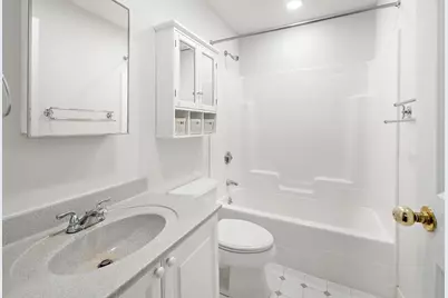 4 Charlesgate E #201, Boston, MA 02215 - Photo 17